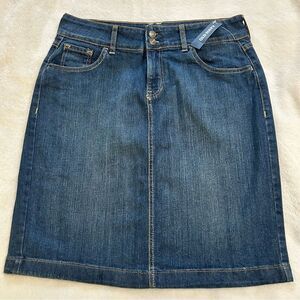 Old Navy Dark Blue 5 pocket Denim Skirt
